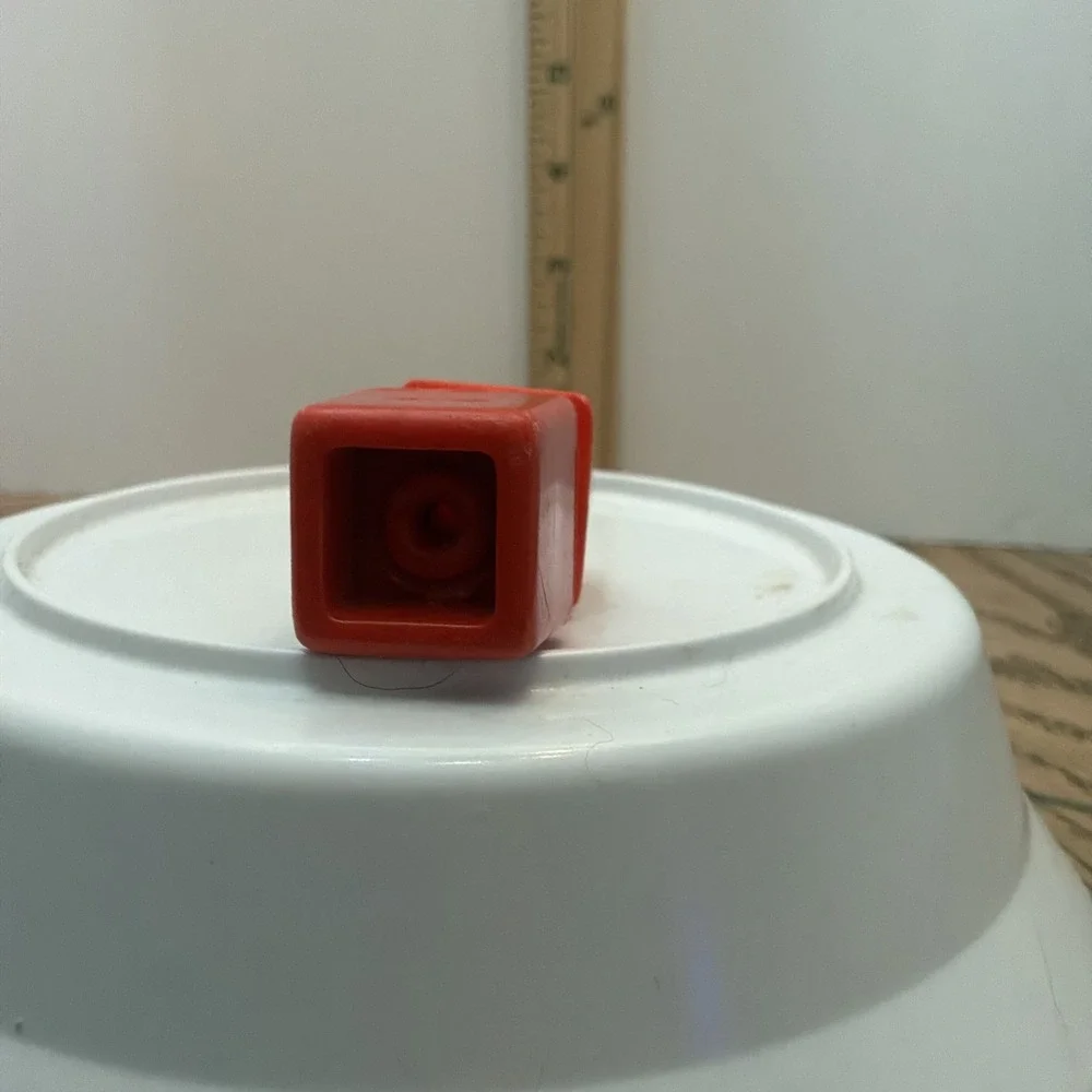 Playskool 1970s‎ Square Little People Fireman